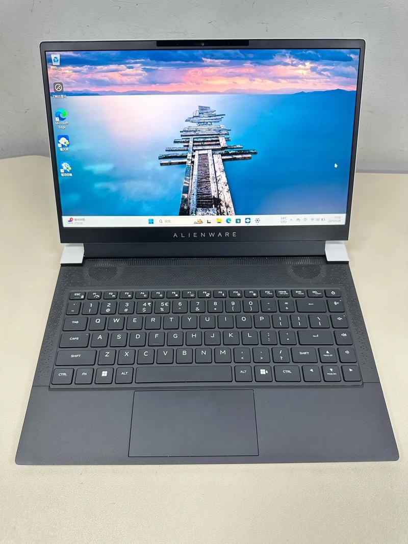 外星人笔记本好还是苹果笔记本好