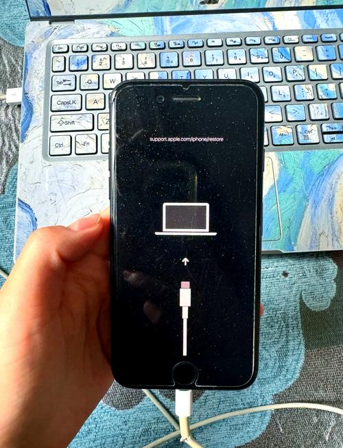 苹果手机为什么突然开不了机