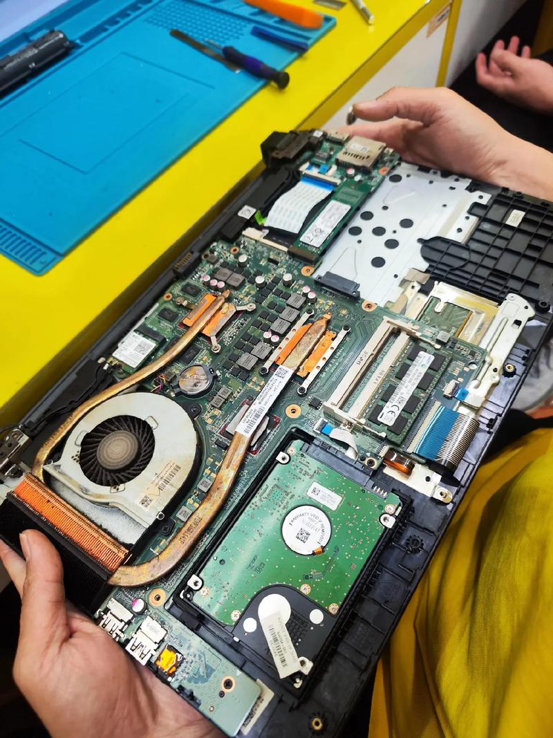 惠普笔记本电脑开不了机怎么办