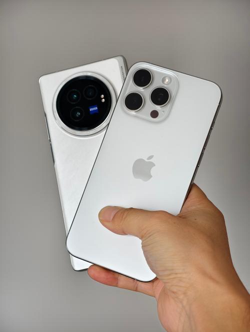 安卓手机和苹果手机哪个好用