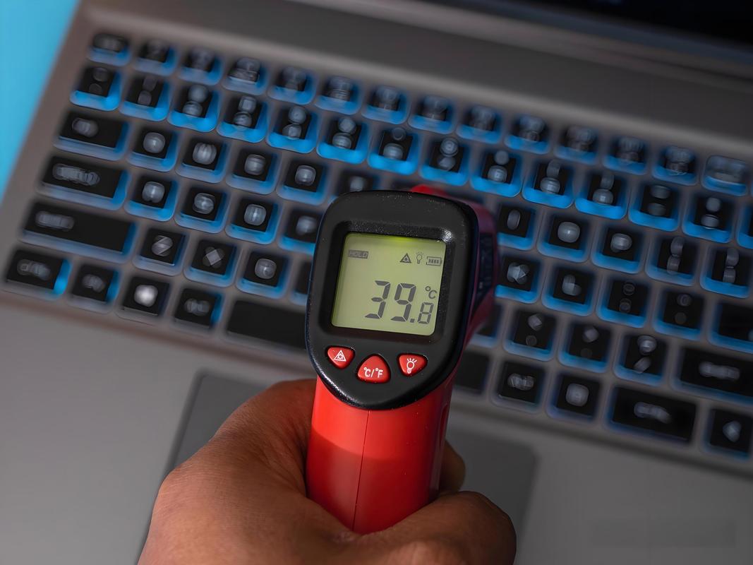 笔记本电脑温度过高怎么办