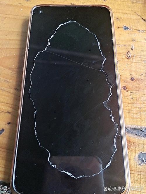 手机钢化膜撕不下来怎么办