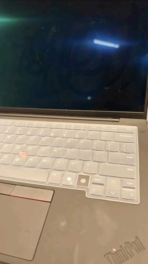 thinkpad电脑黑屏