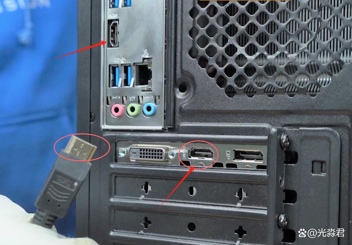 电脑显示无信号是什么原因