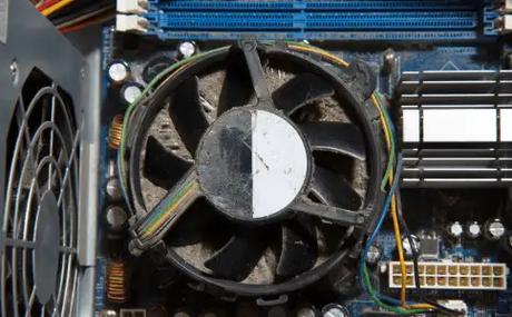 电脑散热器声音很大怎么办