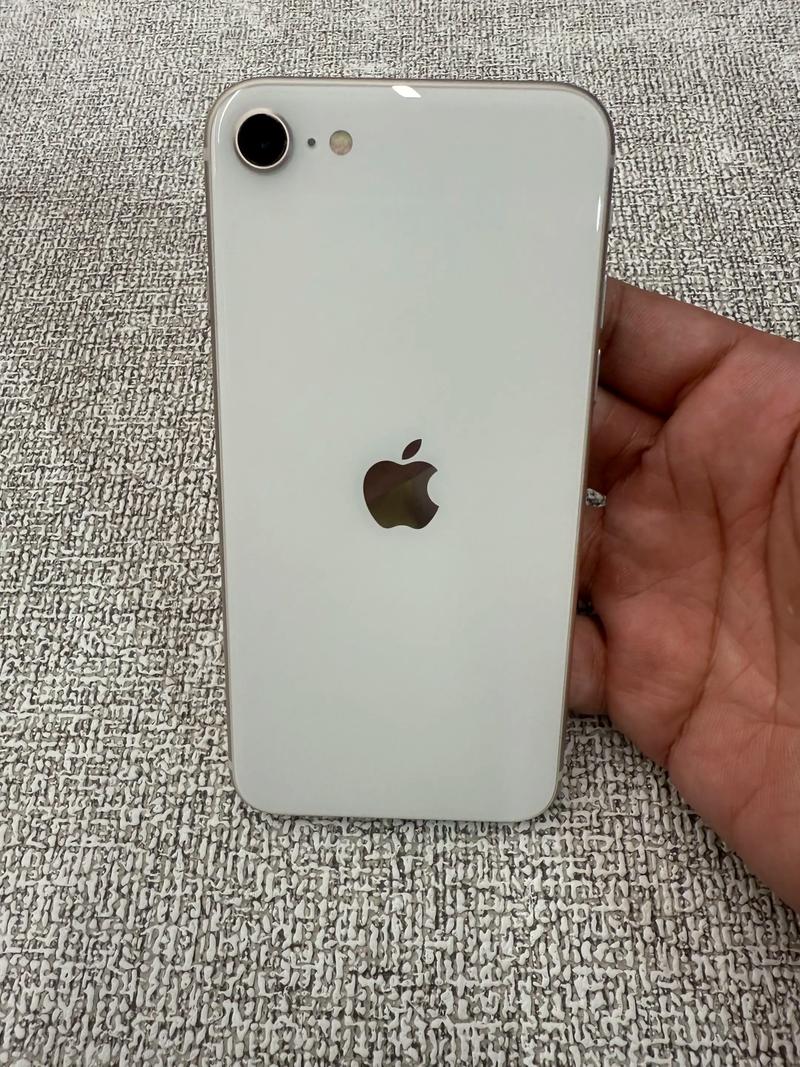 苹果se换个电池多少钱