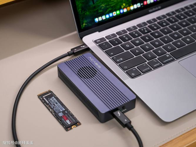 苹果电脑usb接口在哪