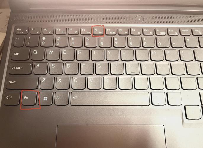 电脑开不了机键盘灯不亮