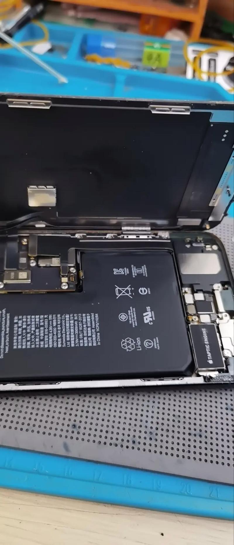 苹果排线坏了要多少钱换