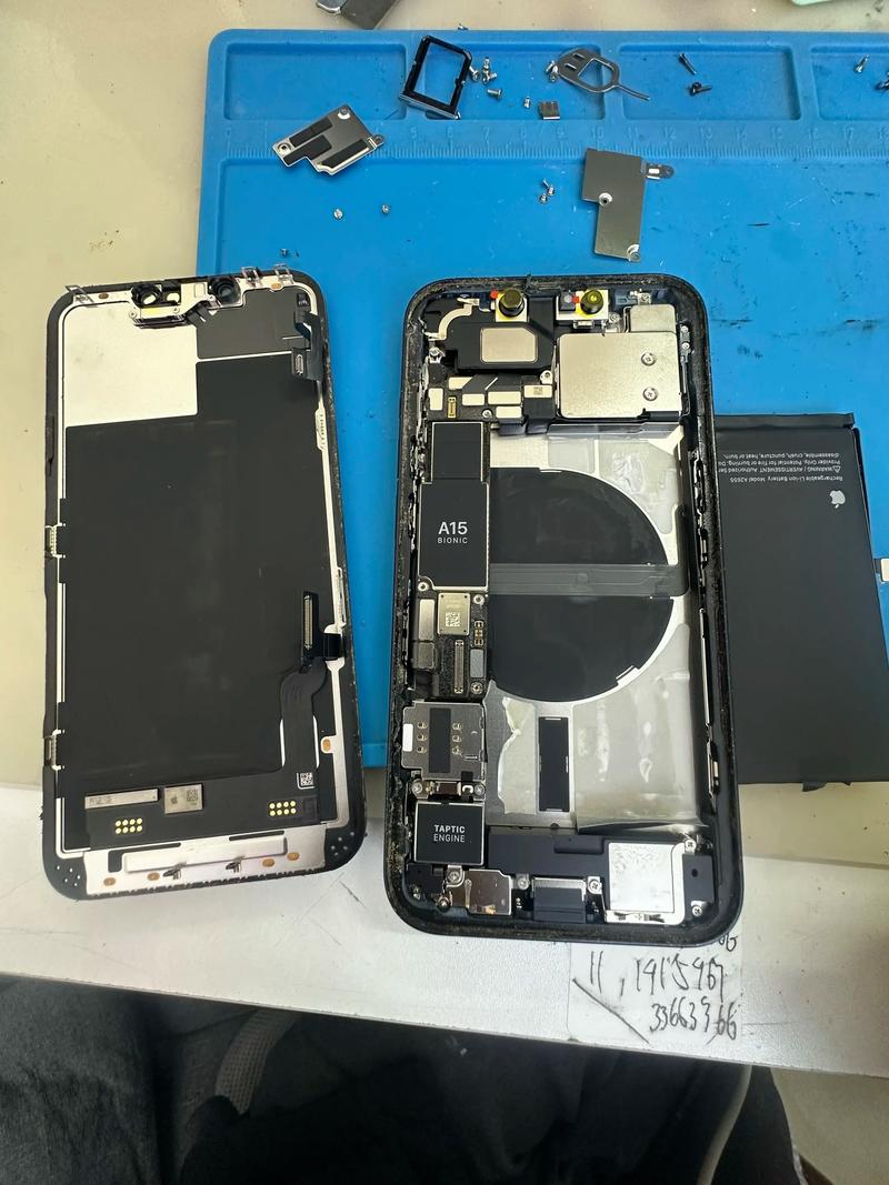 苹果8p更换电池多少钱