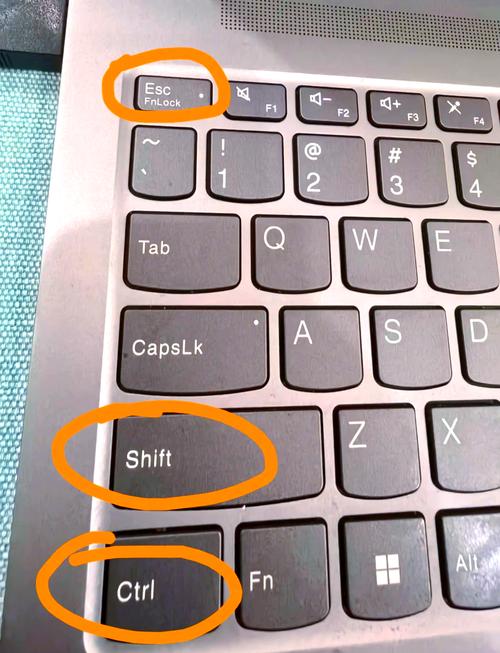 苹果电脑alt键是哪个