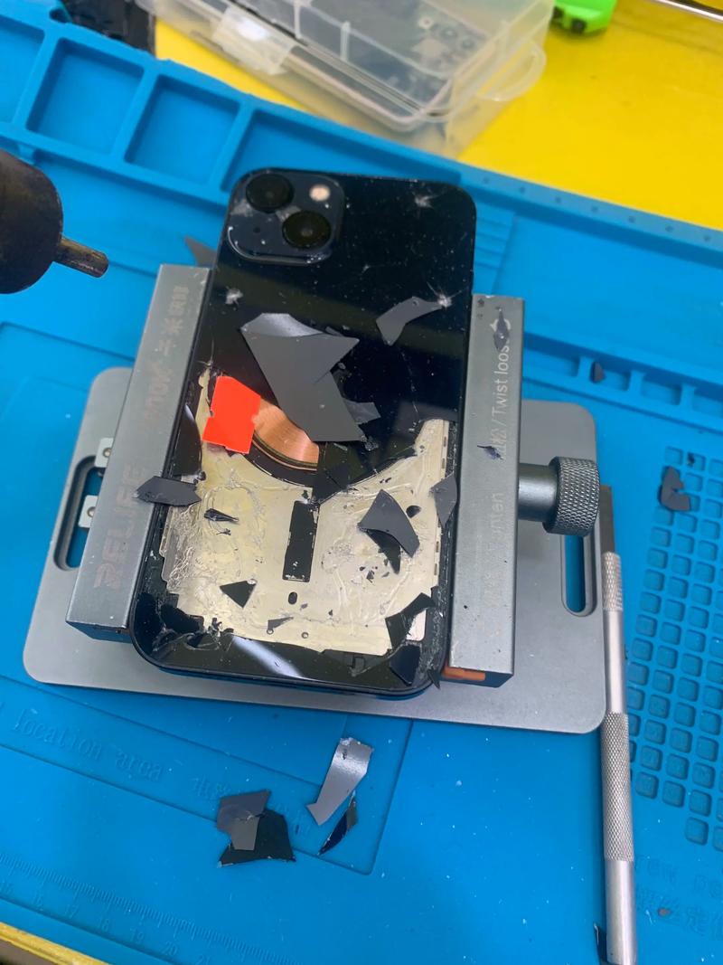 苹果手机屏幕维修多少钱