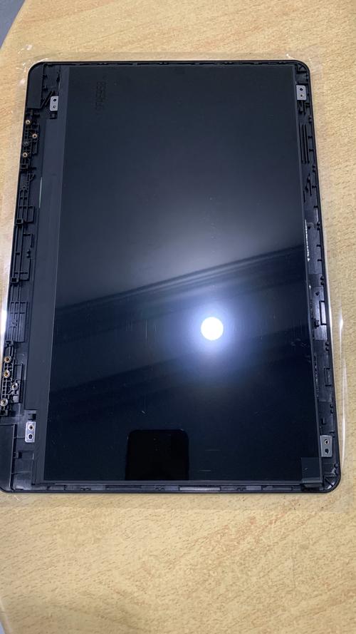 笔记本电脑换屏幕多少钱