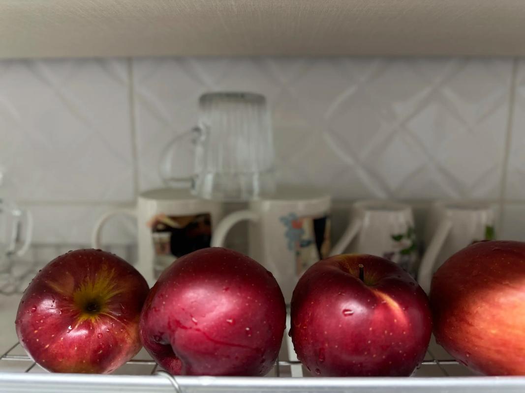 黄桃和苹果能一起吃吗